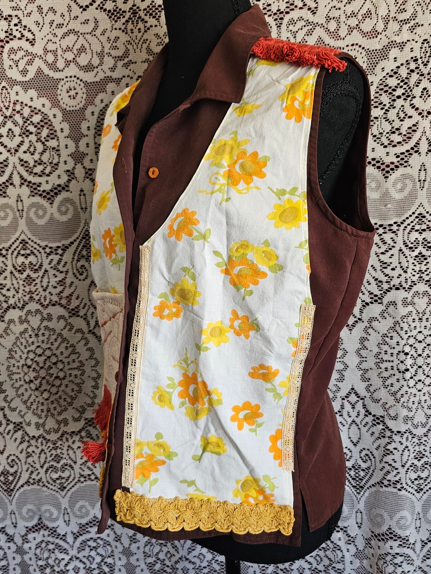Grannycore Vest — Upcycled Retro Pillowcase Vest